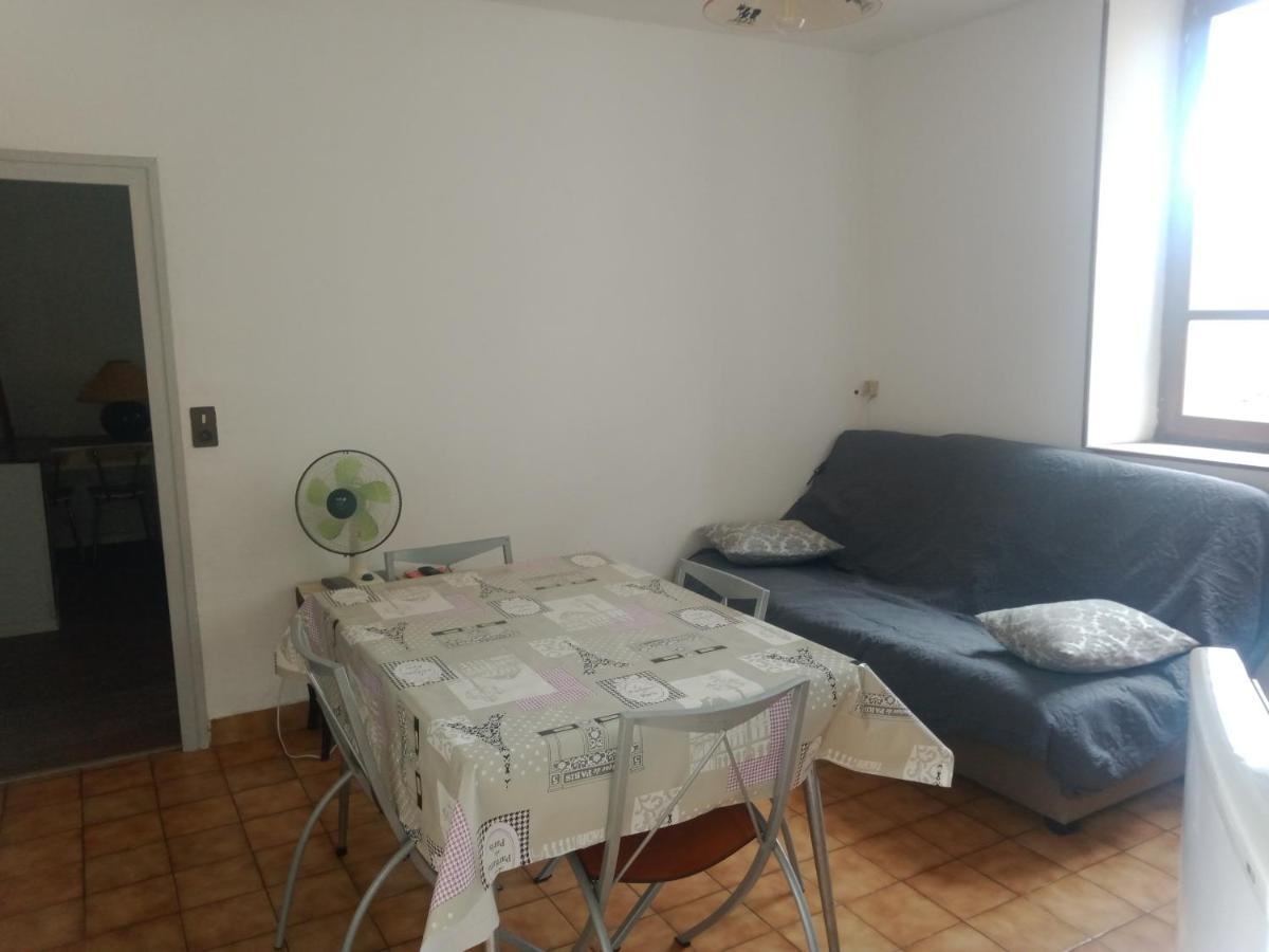 Appartement Du Jardin Saint-Affrique Ngoại thất bức ảnh